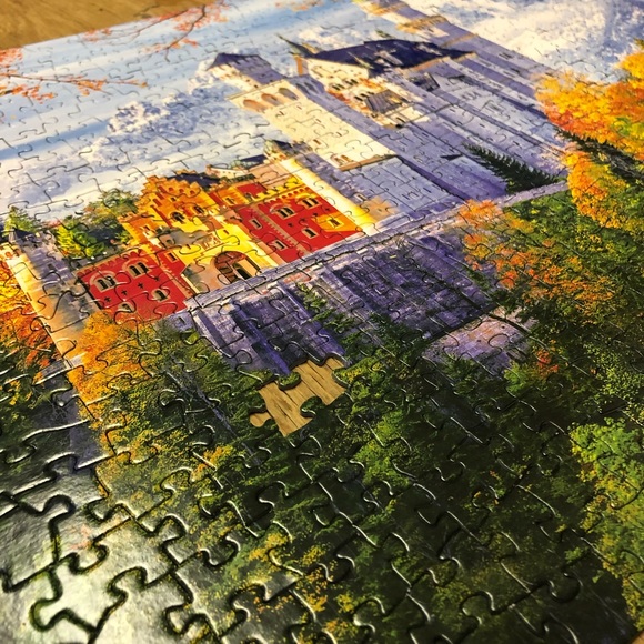 Kodak German Castle 550 piece Puzzle - 1 piece missing - Picture 9 of 10